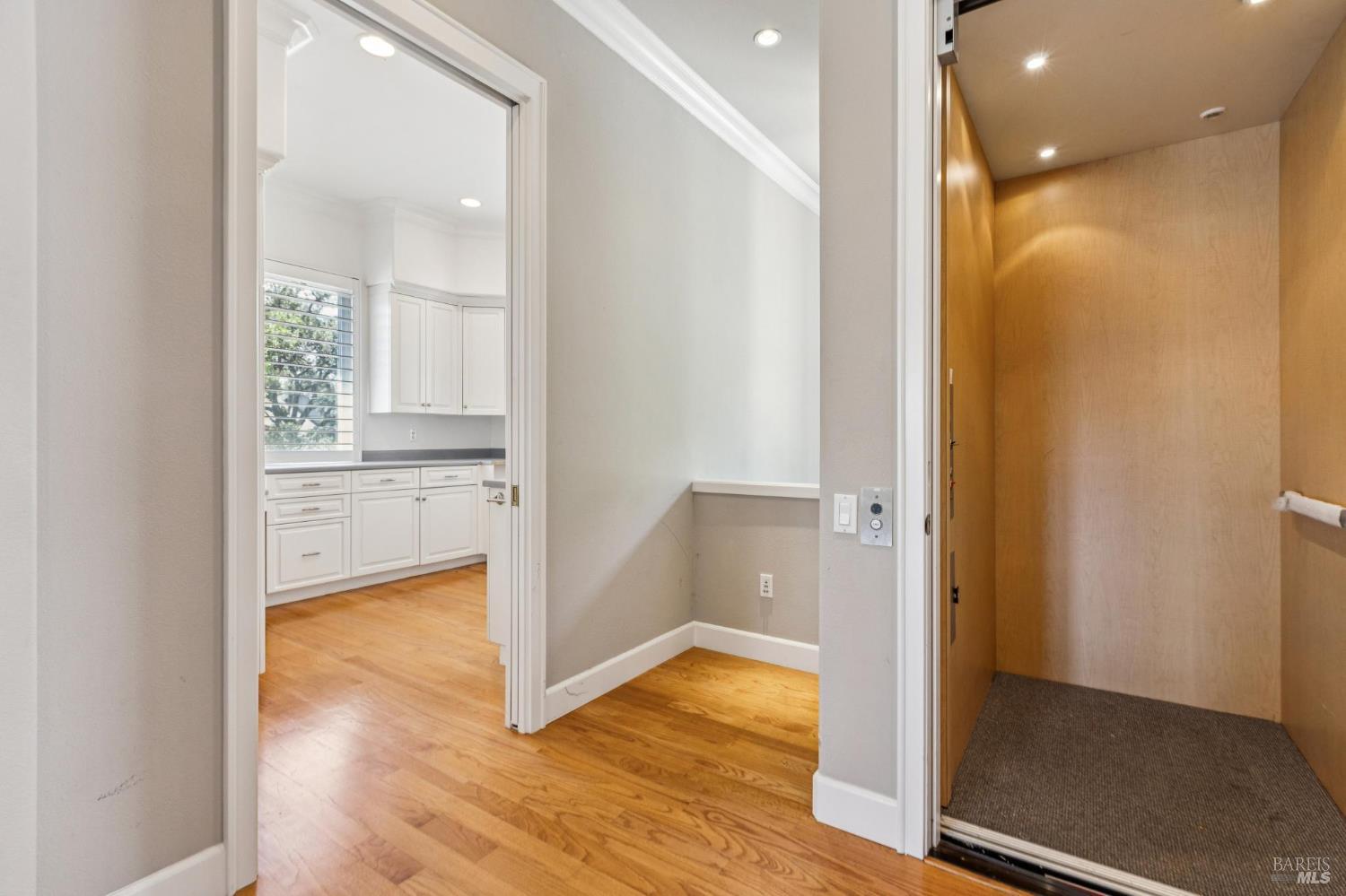 Detail Gallery Image 66 of 79 For 3557 Golf View Ter, Santa Rosa,  CA 95405 - 4 Beds | 3/1 Baths