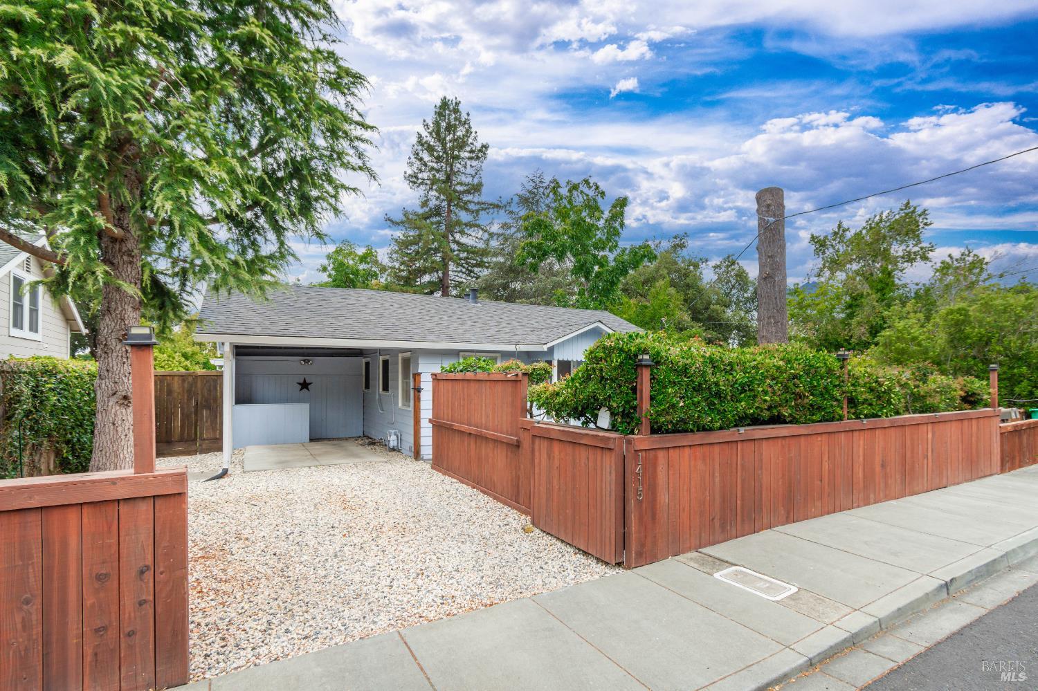 Detail Gallery Image 5 of 84 For 1415 East Ave, Napa,  CA 94559 - 3 Beds | 1 Baths