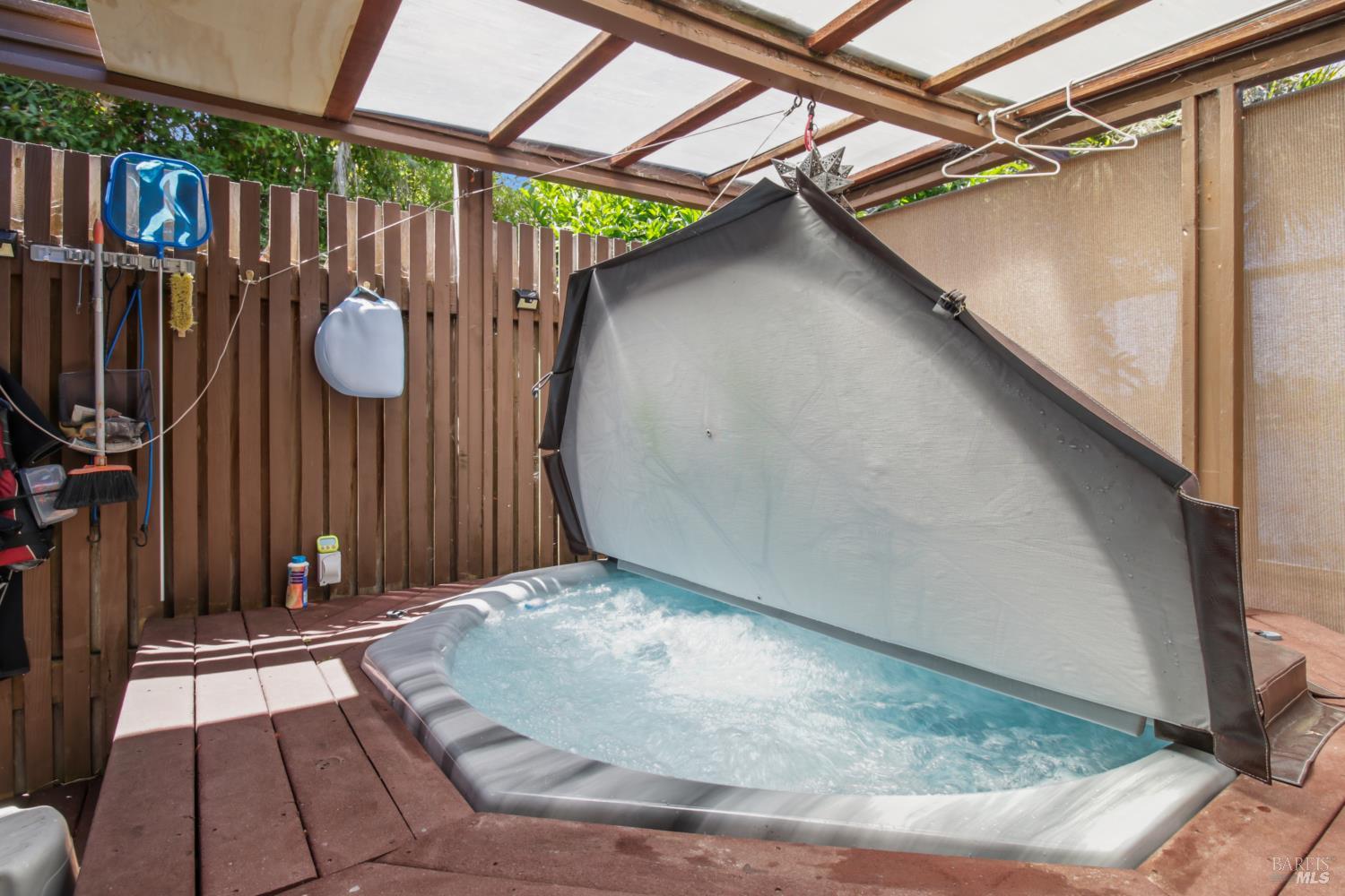 Detail Gallery Image 18 of 30 For 981 Bel Marin Keys Blvd, Novato,  CA 94949 - 3 Beds | 2 Baths