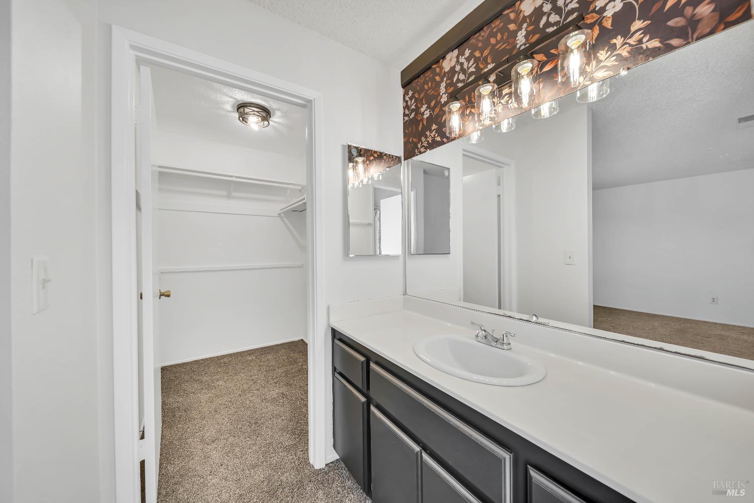 Detail Gallery Image 14 of 25 For 1416 Prospect Way, Suisun City,  CA 94585 - 4 Beds | 2/1 Baths