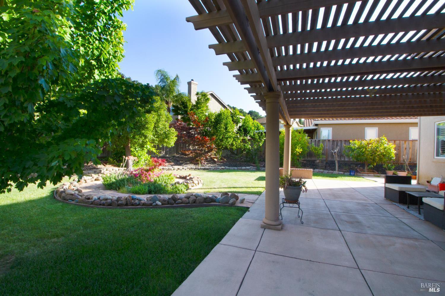 Detail Gallery Image 30 of 33 For 325 Marshall Rd, Vacaville,  CA 95687 - 4 Beds | 3 Baths