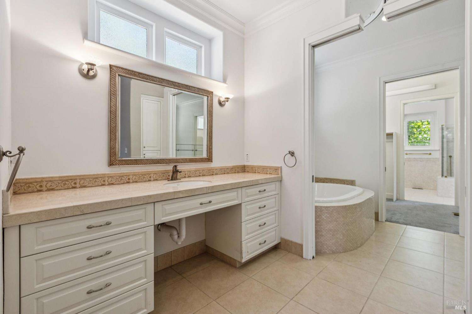 Detail Gallery Image 44 of 79 For 3557 Golf View Ter, Santa Rosa,  CA 95405 - 4 Beds | 3/1 Baths