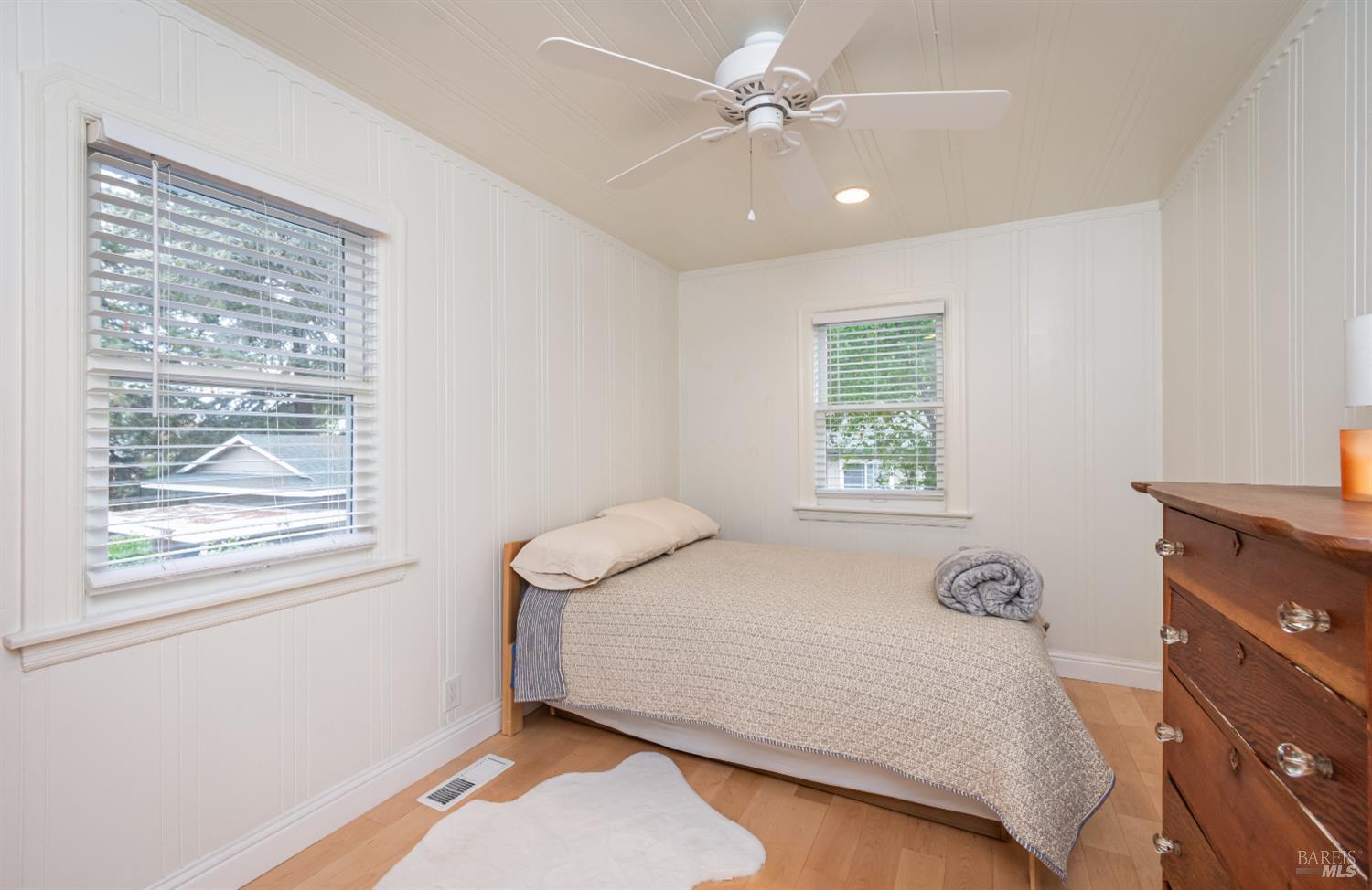 Detail Gallery Image 34 of 84 For 1415 East Ave, Napa,  CA 94559 - 3 Beds | 1 Baths
