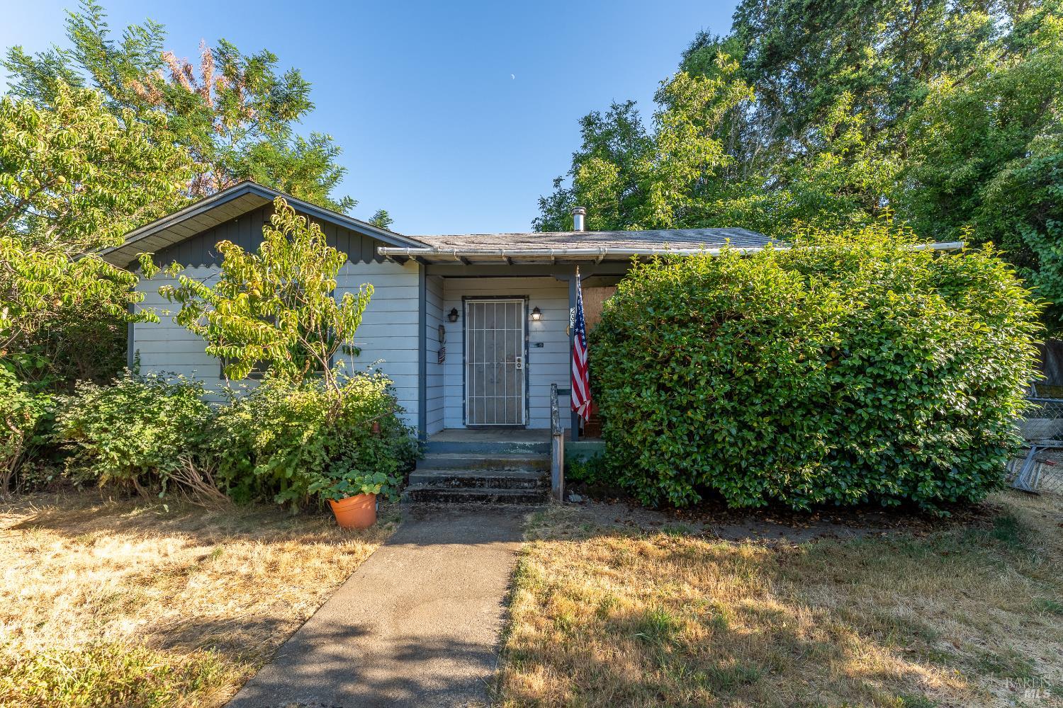 Detail Gallery Image 1 of 1 For 283 E Valley St, Willits,  CA 95490 - 2 Beds | 1/1 Baths