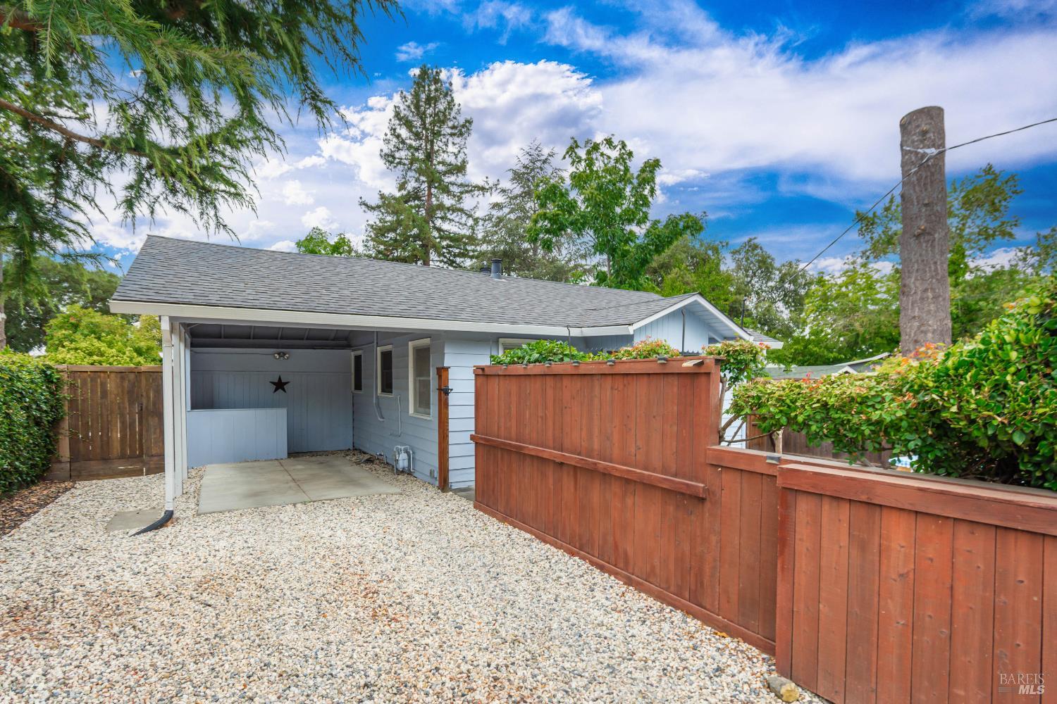 Detail Gallery Image 8 of 84 For 1415 East Ave, Napa,  CA 94559 - 3 Beds | 1 Baths