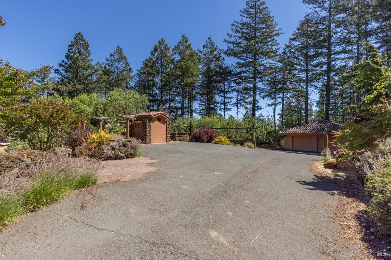 Detail Gallery Image 9 of 17 For 7007 Dry Creek Rd, Napa,  CA 94558 - 0 Beds | 0 Baths