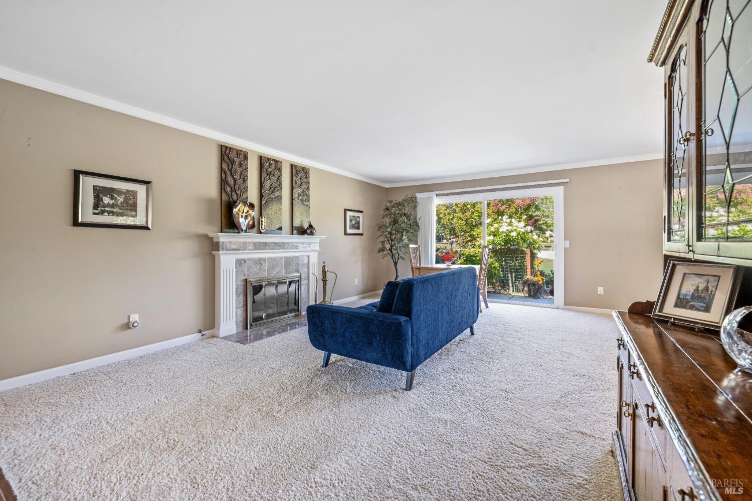 Detail Gallery Image 11 of 63 For 319 Laurel Leaf Pl, Santa Rosa,  CA 95409 - 3 Beds | 2 Baths