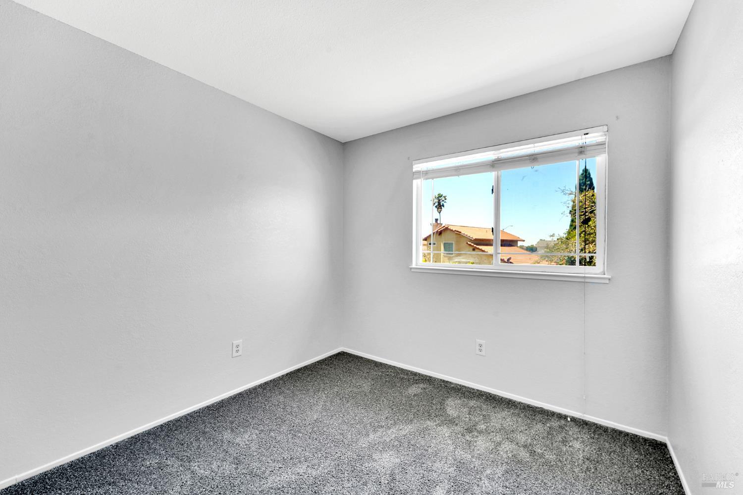 Detail Gallery Image 17 of 29 For 289 Catalina Way, Vallejo,  CA 94589 - 4 Beds | 3 Baths