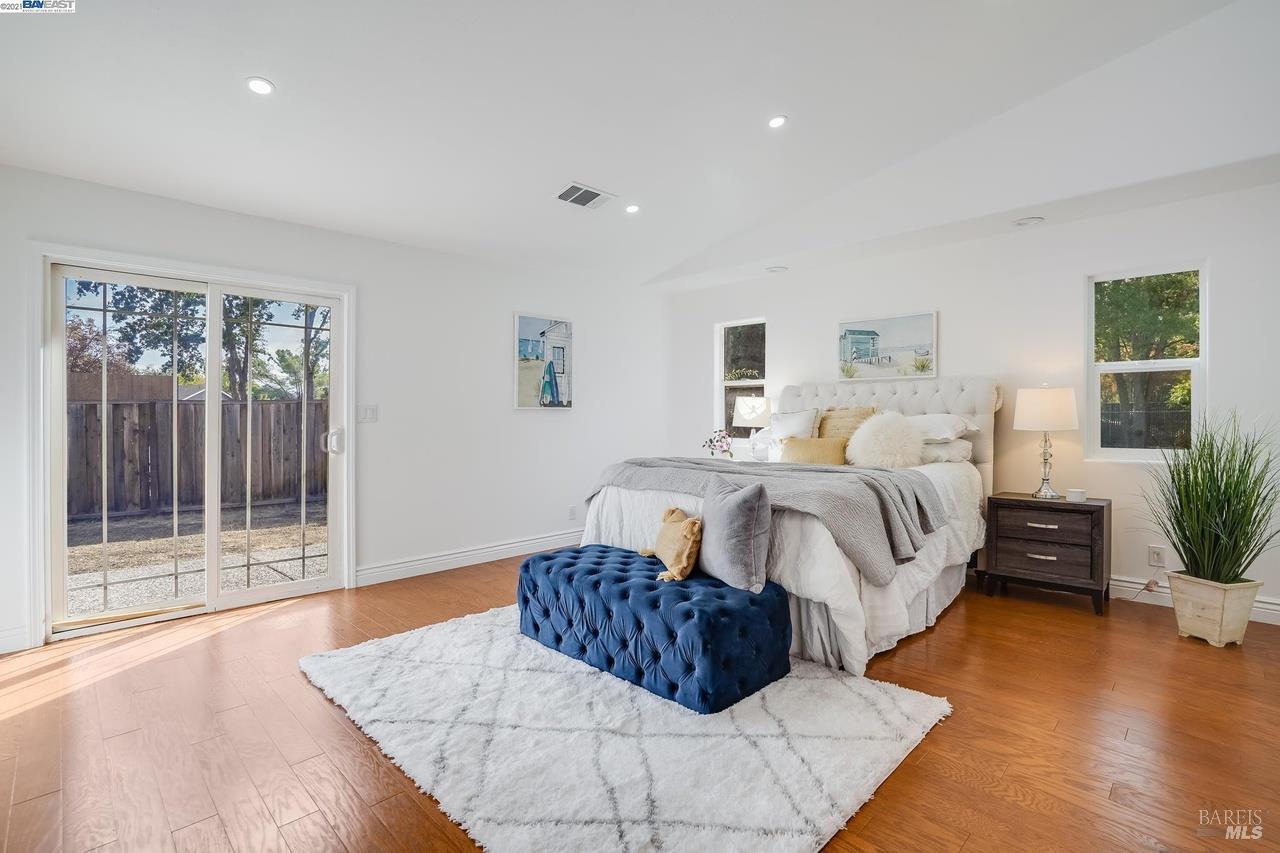 Detail Gallery Image 20 of 40 For 1651 Green Valley Rd, Danville,  CA 94526 - 4 Beds | 2 Baths