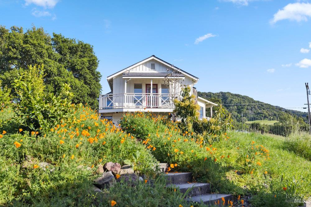 Detail Gallery Image 46 of 49 For 1180 Green Valley Rd, Napa,  CA 94558 - 3 Beds | 2 Baths