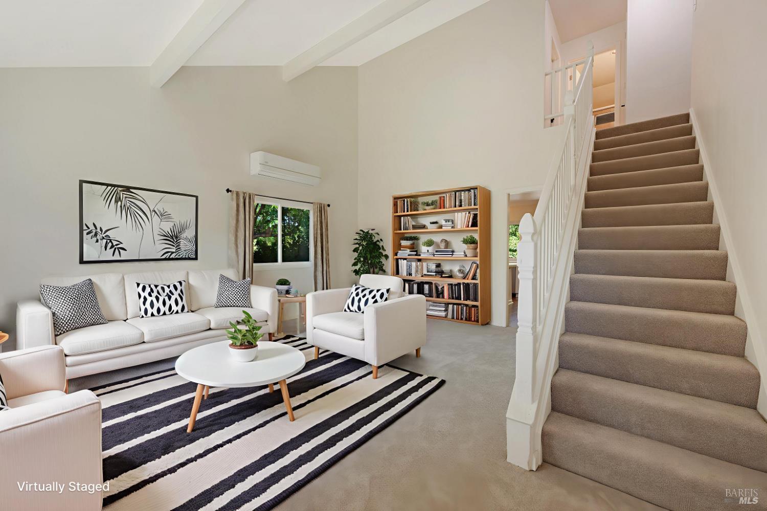 Detail Gallery Image 3 of 23 For 5253 Callecita Ct, Rohnert Park,  CA 94928 - 4 Beds | 2 Baths