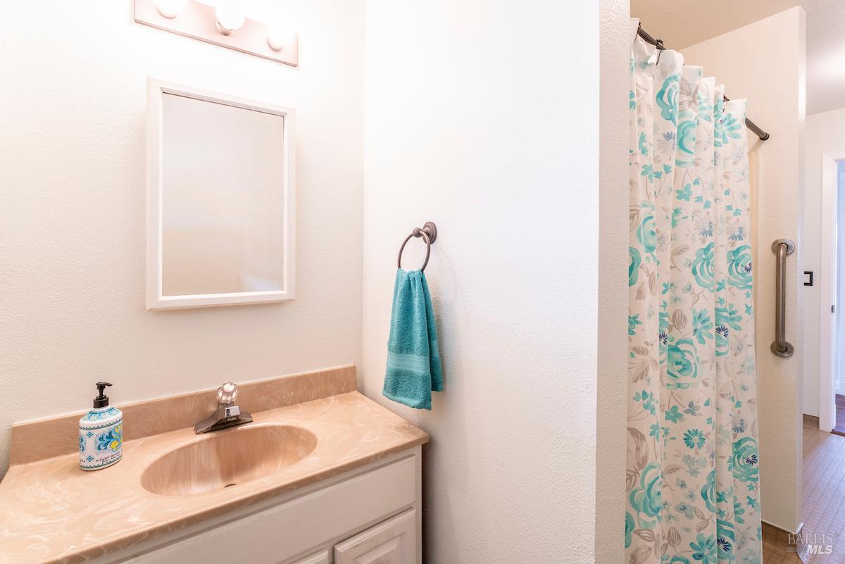 Detail Gallery Image 15 of 41 For 44700 Jackson St, Mendocino,  CA 95460 - 3 Beds | 1/1 Baths