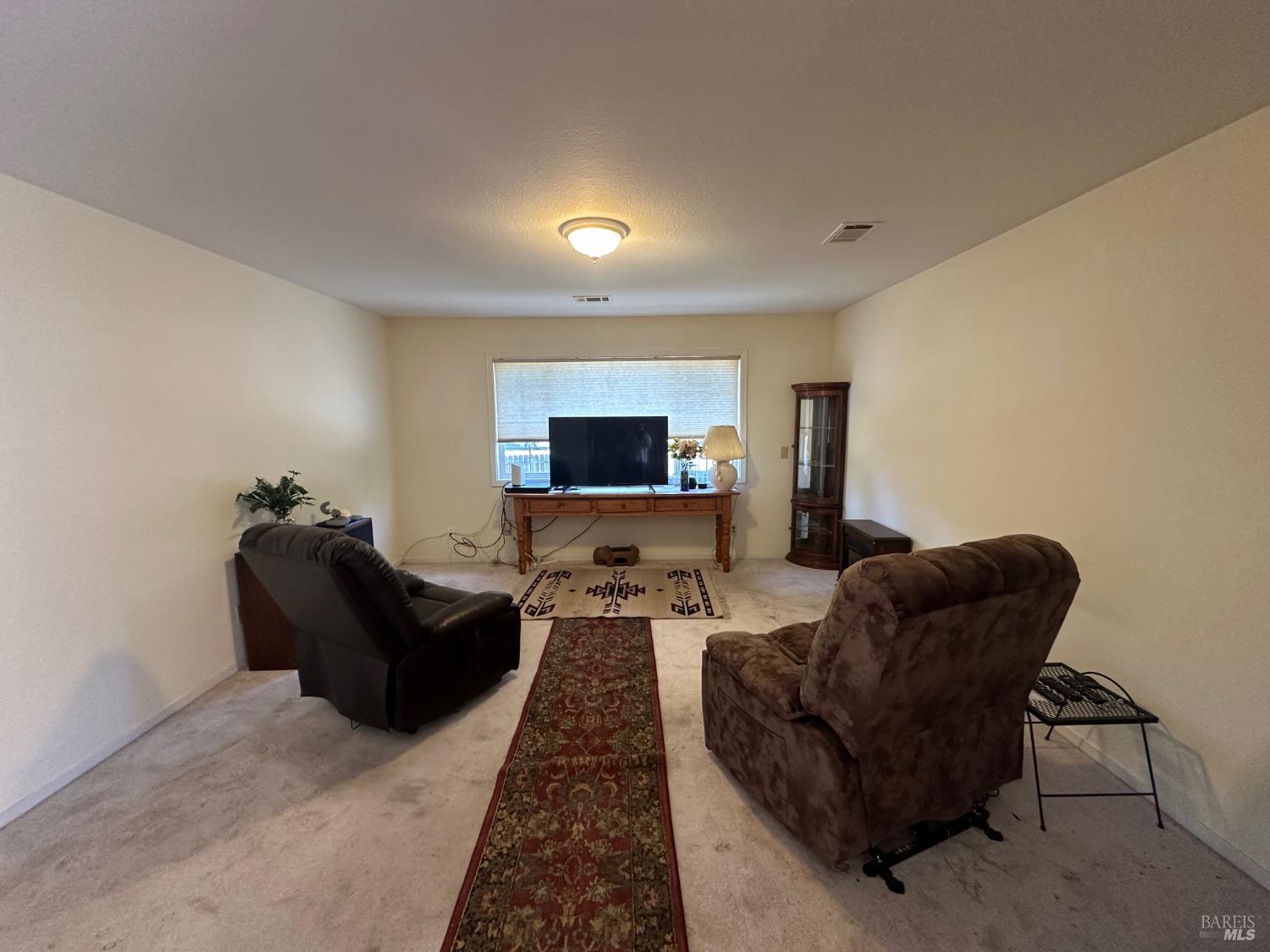 Detail Gallery Image 10 of 51 For 750 Pueblo Ave, Napa,  CA 94558 - 2 Beds | 1 Baths