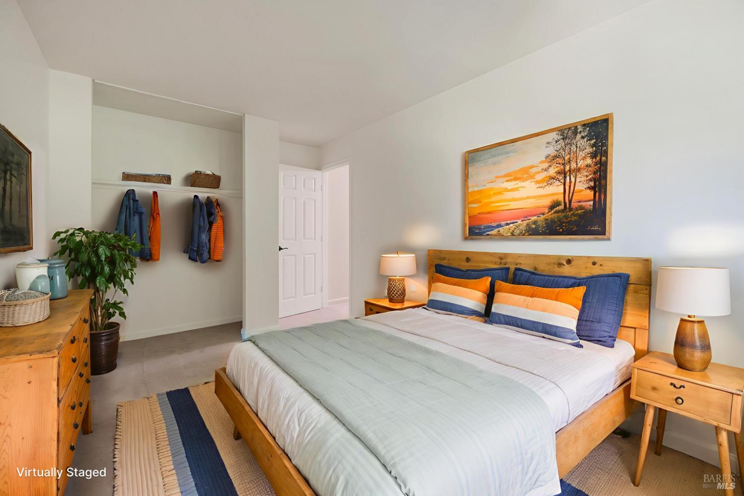 Detail Gallery Image 14 of 23 For 5253 Callecita Ct, Rohnert Park,  CA 94928 - 4 Beds | 2 Baths