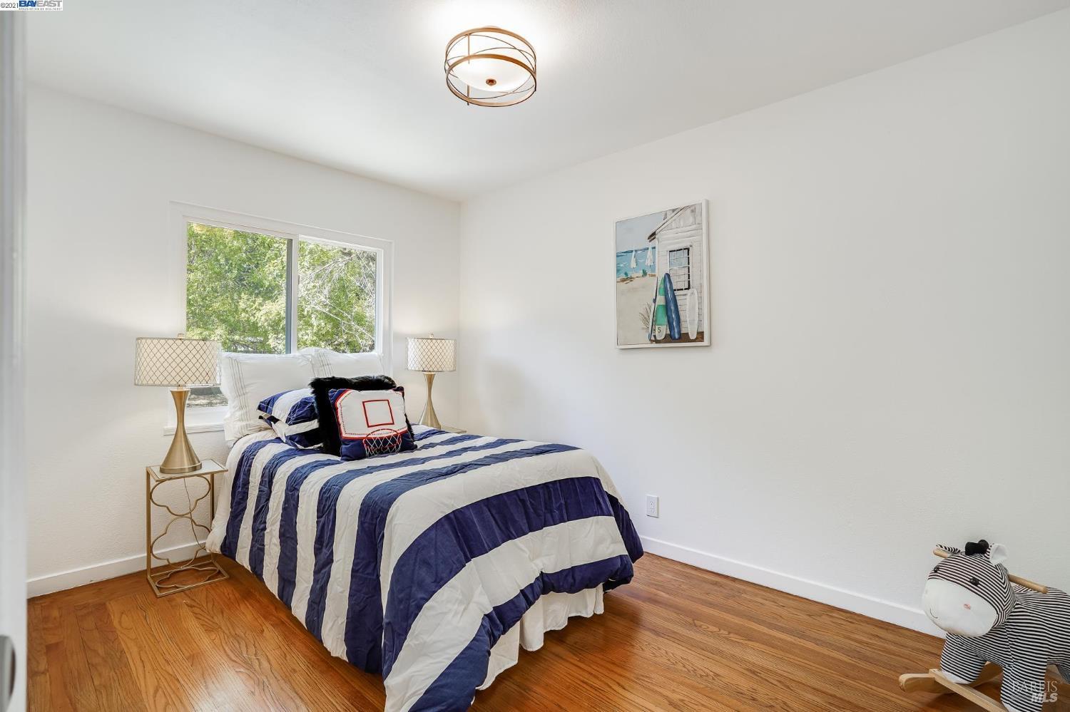 Detail Gallery Image 23 of 40 For 1651 Green Valley Rd, Danville,  CA 94526 - 4 Beds | 2 Baths