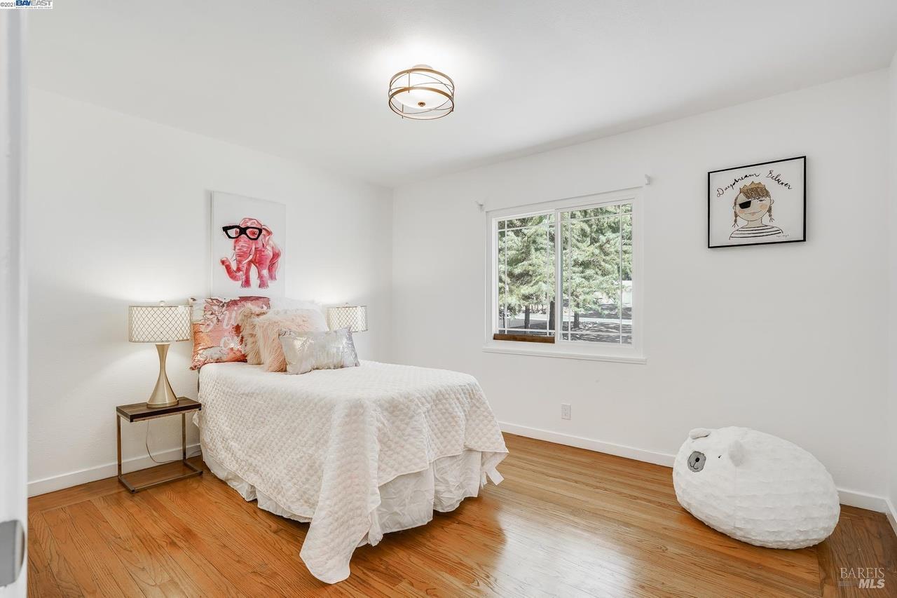 Detail Gallery Image 25 of 40 For 1651 Green Valley Rd, Danville,  CA 94526 - 4 Beds | 2 Baths