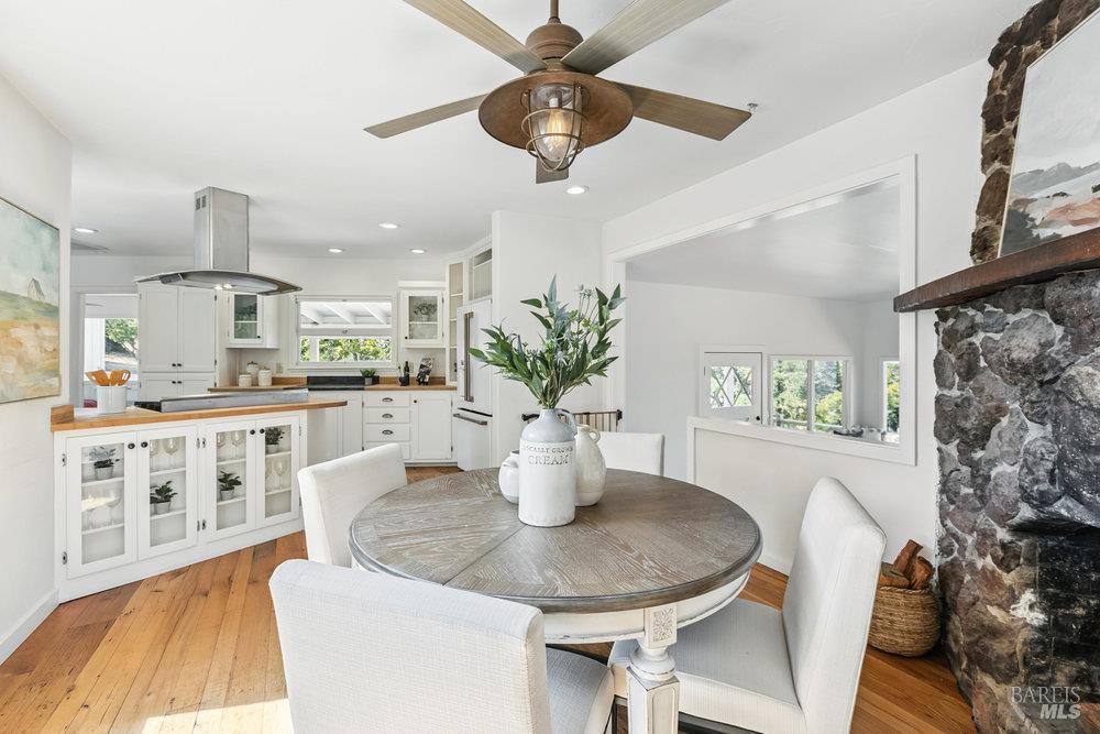 Detail Gallery Image 23 of 49 For 1180 Green Valley Rd, Napa,  CA 94558 - 3 Beds | 2 Baths