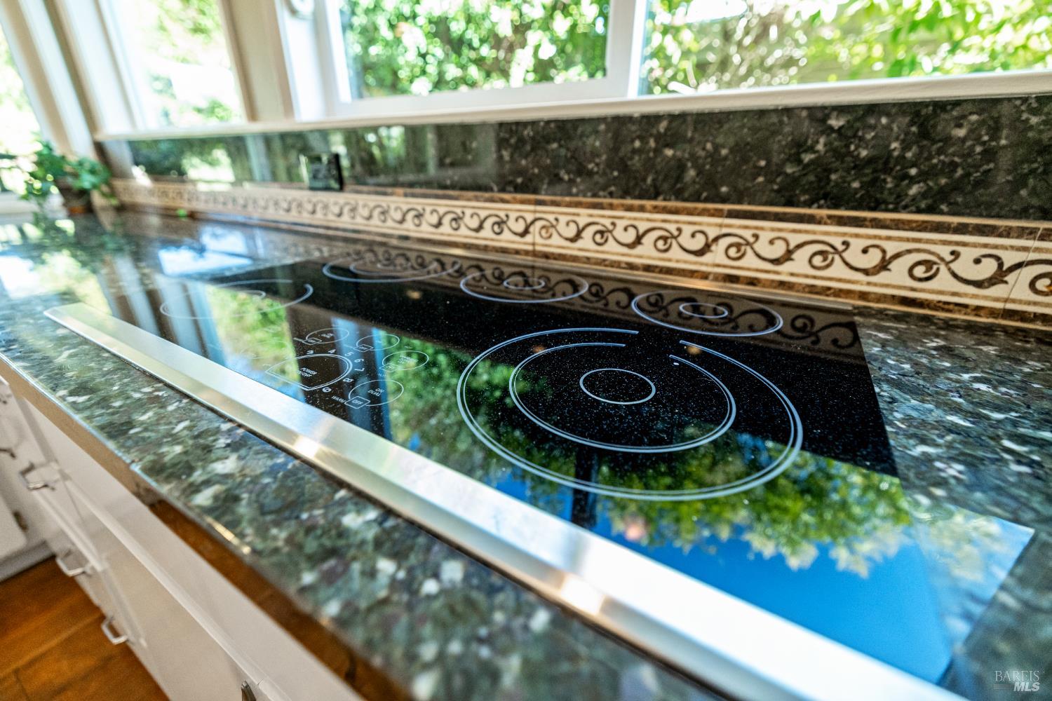 Detail Gallery Image 23 of 63 For 319 Laurel Leaf Pl, Santa Rosa,  CA 95409 - 3 Beds | 2 Baths