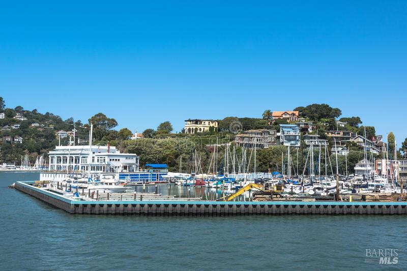 Detail Gallery Image 89 of 95 For 73 Eastview Ave, Tiburon,  CA 94920 - 4 Beds | 4/1 Baths