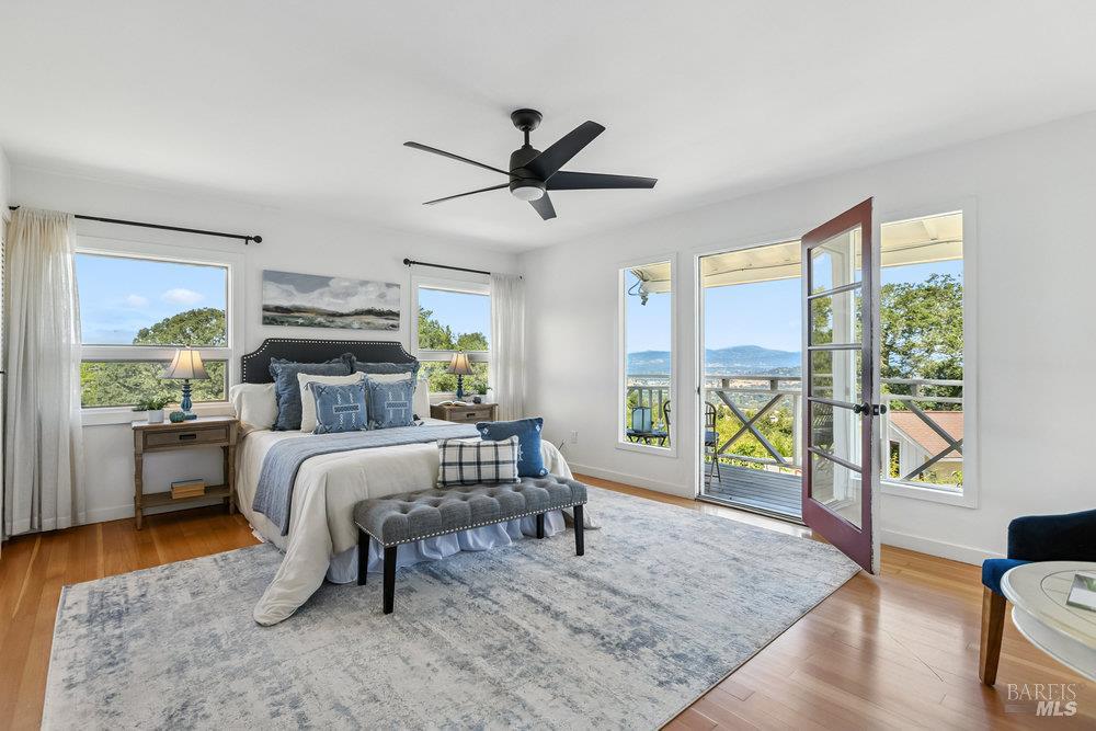 Detail Gallery Image 8 of 49 For 1180 Green Valley Rd, Napa,  CA 94558 - 3 Beds | 2 Baths