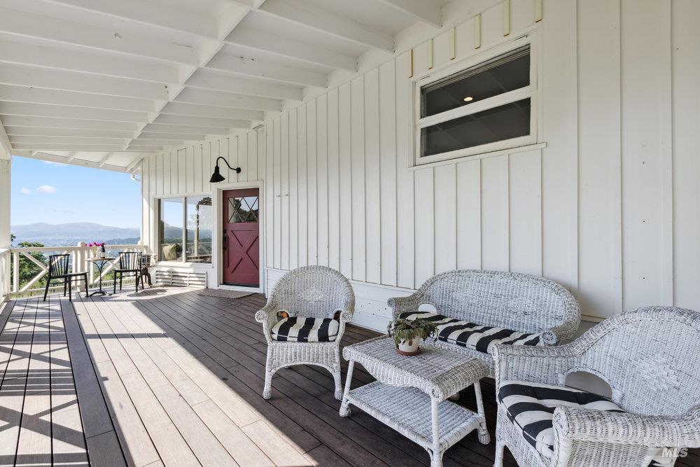 Detail Gallery Image 44 of 49 For 1180 Green Valley Rd, Napa,  CA 94558 - 3 Beds | 2 Baths