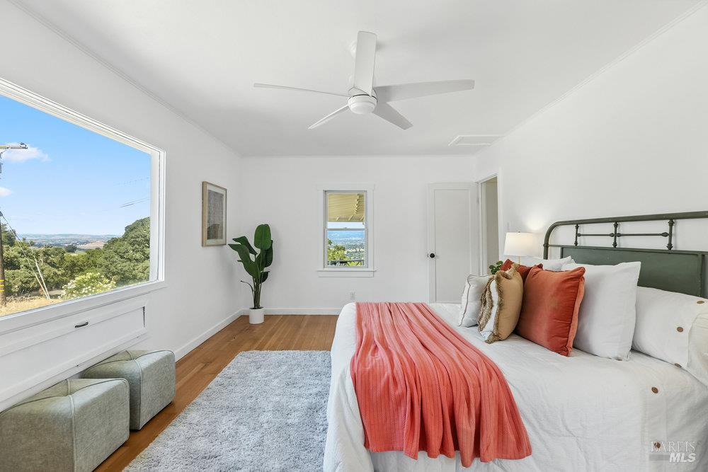Detail Gallery Image 18 of 49 For 1180 Green Valley Rd, Napa,  CA 94558 - 3 Beds | 2 Baths