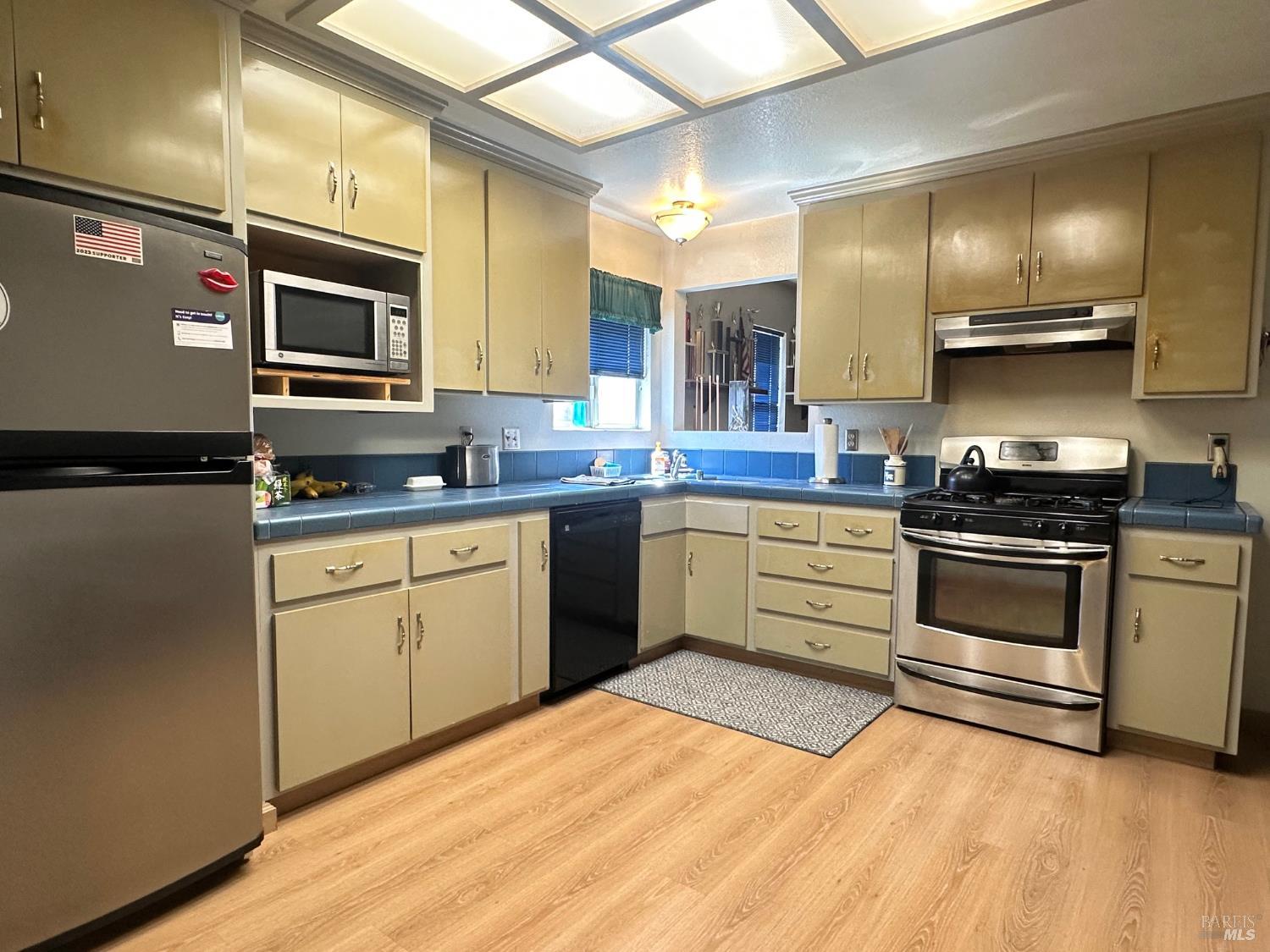 Detail Gallery Image 17 of 51 For 750 Pueblo Ave, Napa,  CA 94558 - 2 Beds | 1 Baths