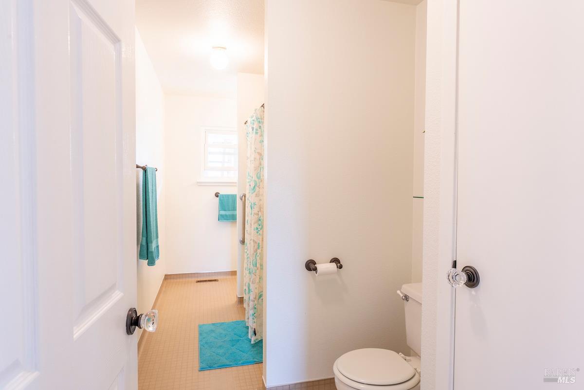 Detail Gallery Image 14 of 41 For 44700 Jackson St, Mendocino,  CA 95460 - 3 Beds | 1/1 Baths
