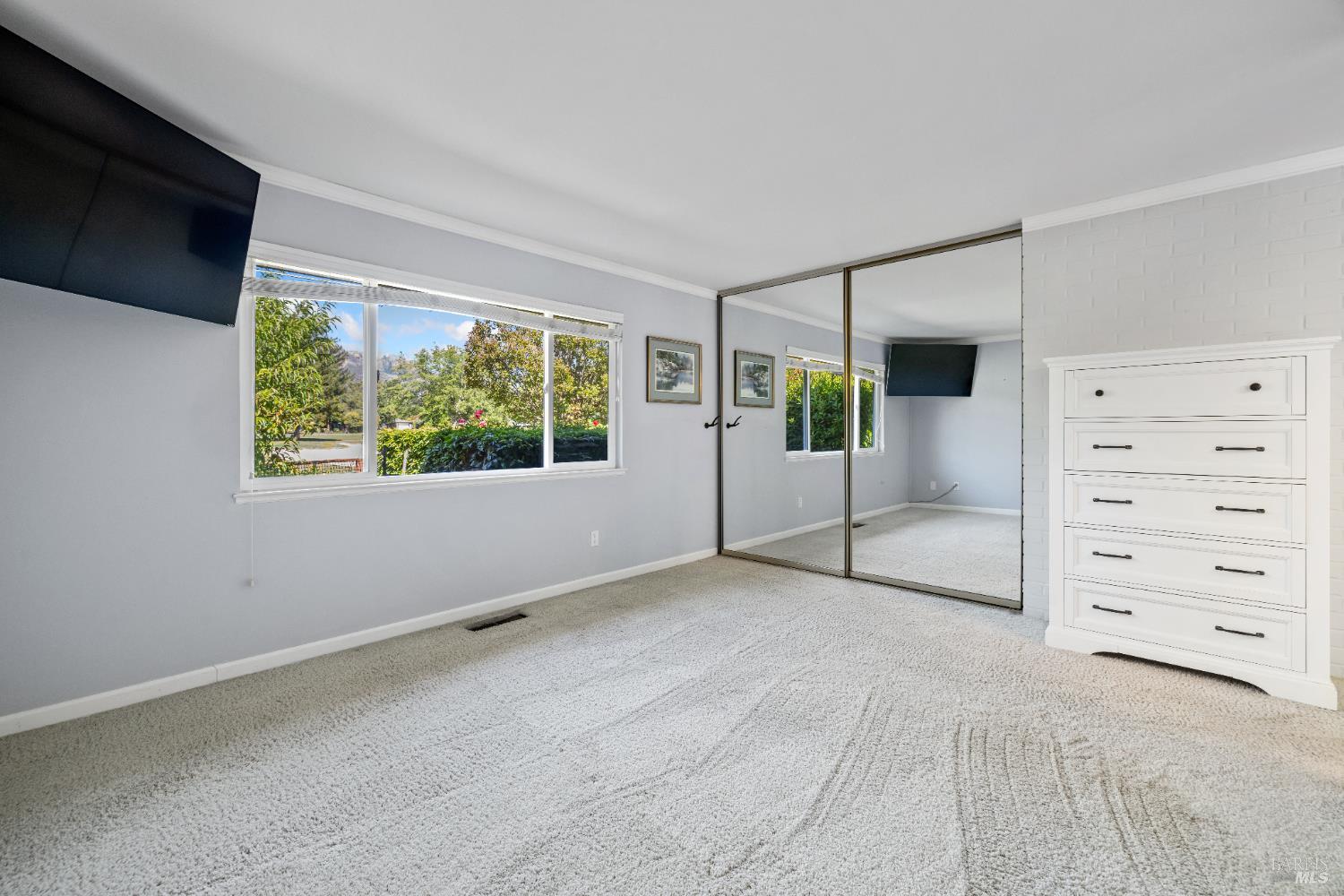 Detail Gallery Image 40 of 63 For 319 Laurel Leaf Pl, Santa Rosa,  CA 95409 - 3 Beds | 2 Baths
