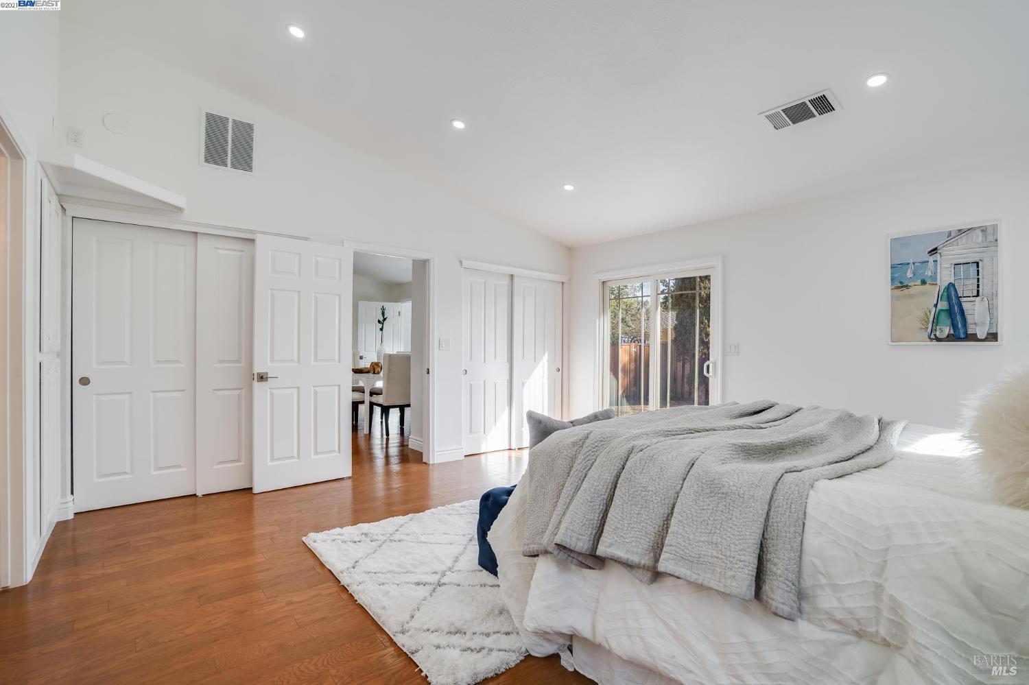 Detail Gallery Image 18 of 40 For 1651 Green Valley Rd, Danville,  CA 94526 - 4 Beds | 2 Baths