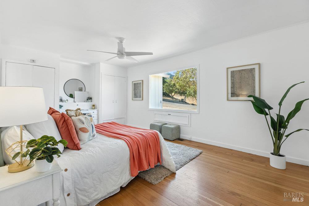 Detail Gallery Image 21 of 49 For 1180 Green Valley Rd, Napa,  CA 94558 - 3 Beds | 2 Baths