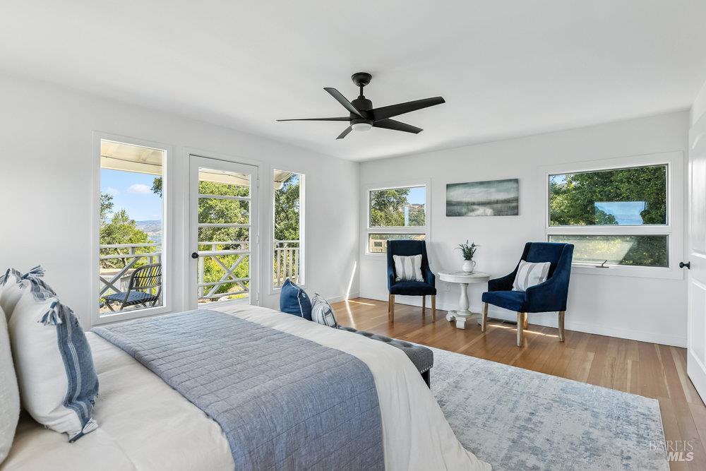 Detail Gallery Image 10 of 49 For 1180 Green Valley Rd, Napa,  CA 94558 - 3 Beds | 2 Baths