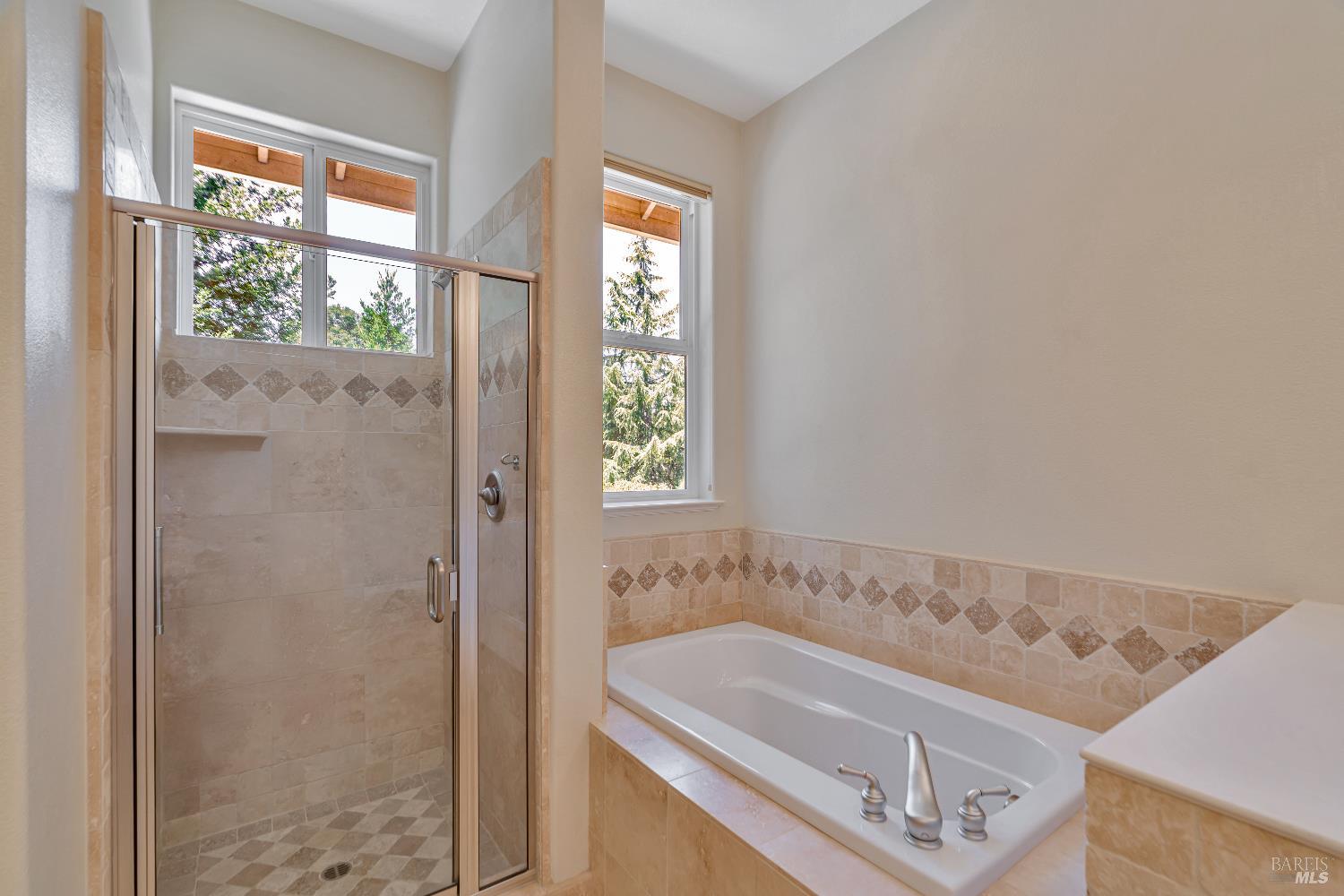Detail Gallery Image 26 of 56 For 7842 Joyce Dr, Sebastopol,  CA 95472 - 4 Beds | 2/1 Baths