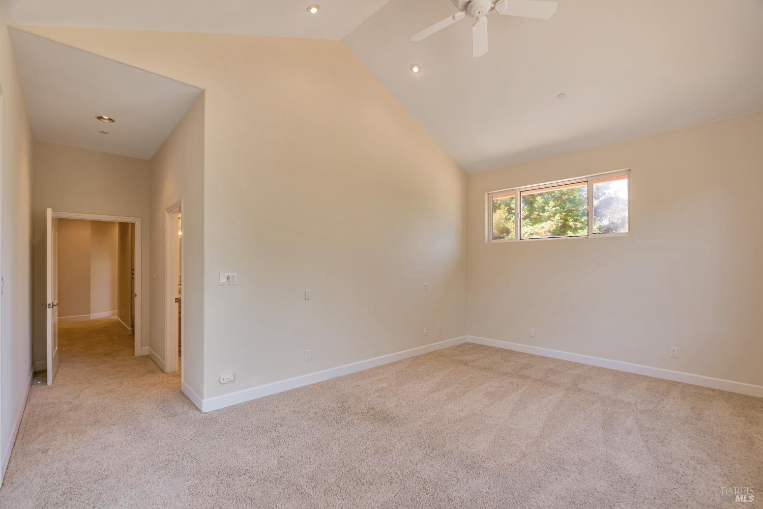 Detail Gallery Image 20 of 56 For 7842 Joyce Dr, Sebastopol,  CA 95472 - 4 Beds | 2/1 Baths