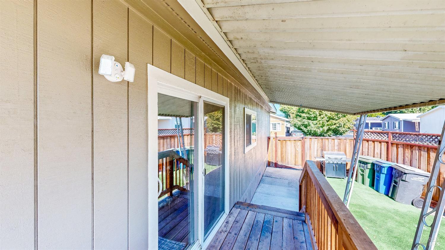 Detail Gallery Image 43 of 50 For 121 Pamplona Ct, Rohnert Park,  CA 94928 - 3 Beds | 2 Baths