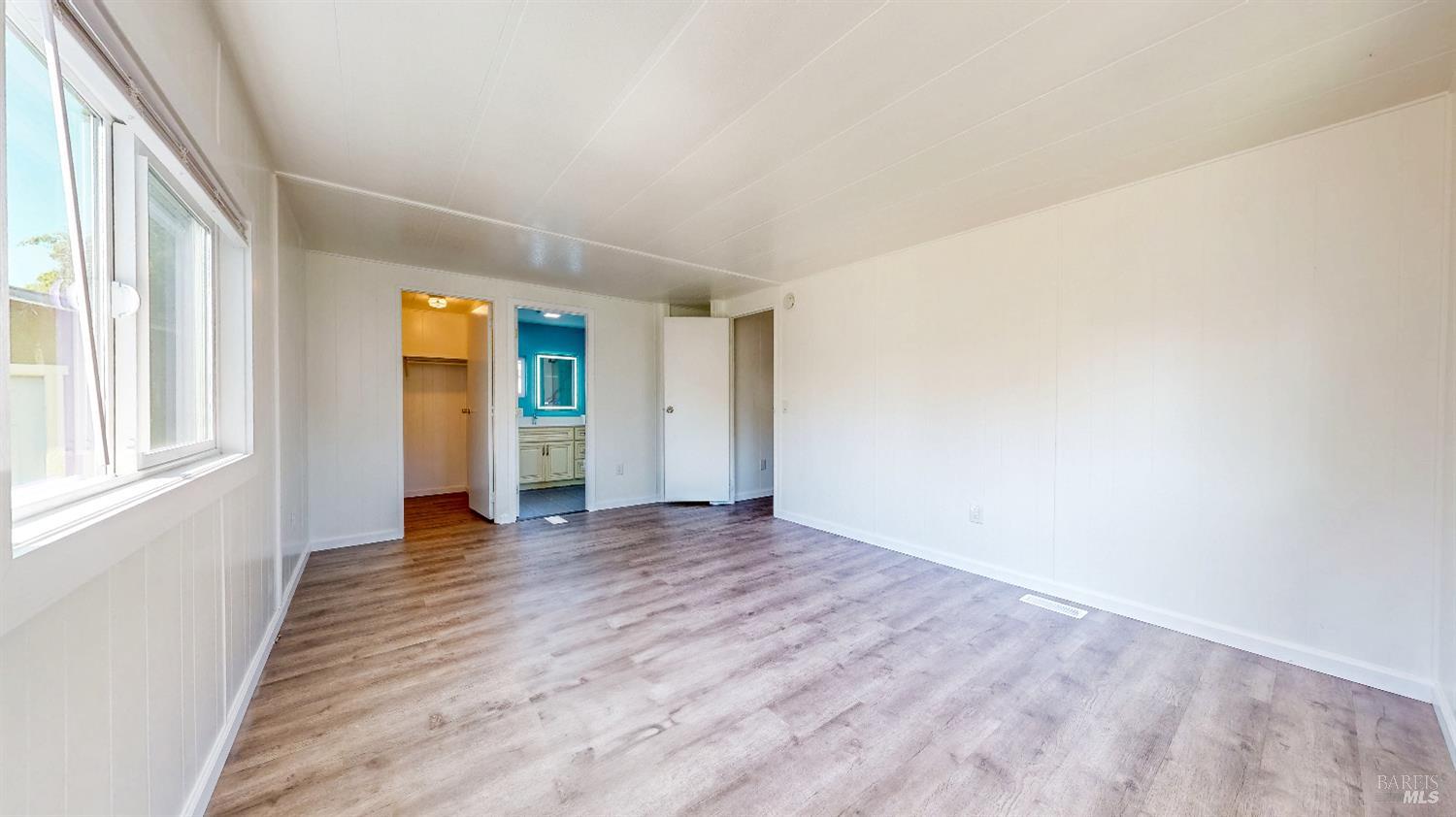 Detail Gallery Image 26 of 50 For 121 Pamplona Ct, Rohnert Park,  CA 94928 - 3 Beds | 2 Baths