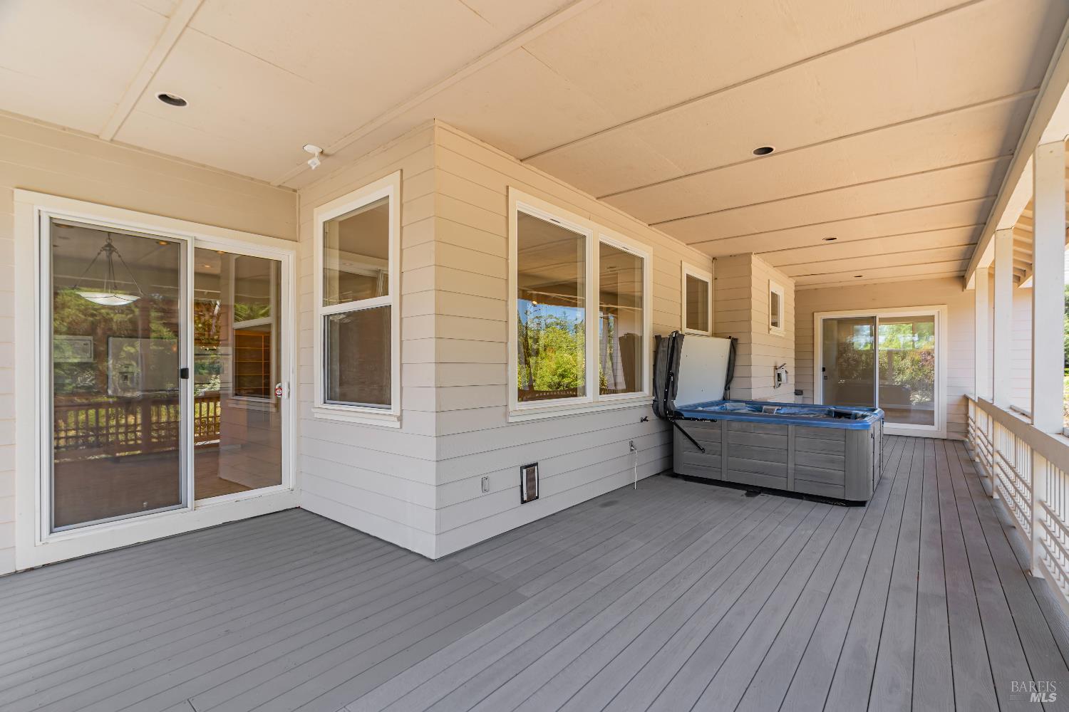 Detail Gallery Image 18 of 56 For 7842 Joyce Dr, Sebastopol,  CA 95472 - 4 Beds | 2/1 Baths