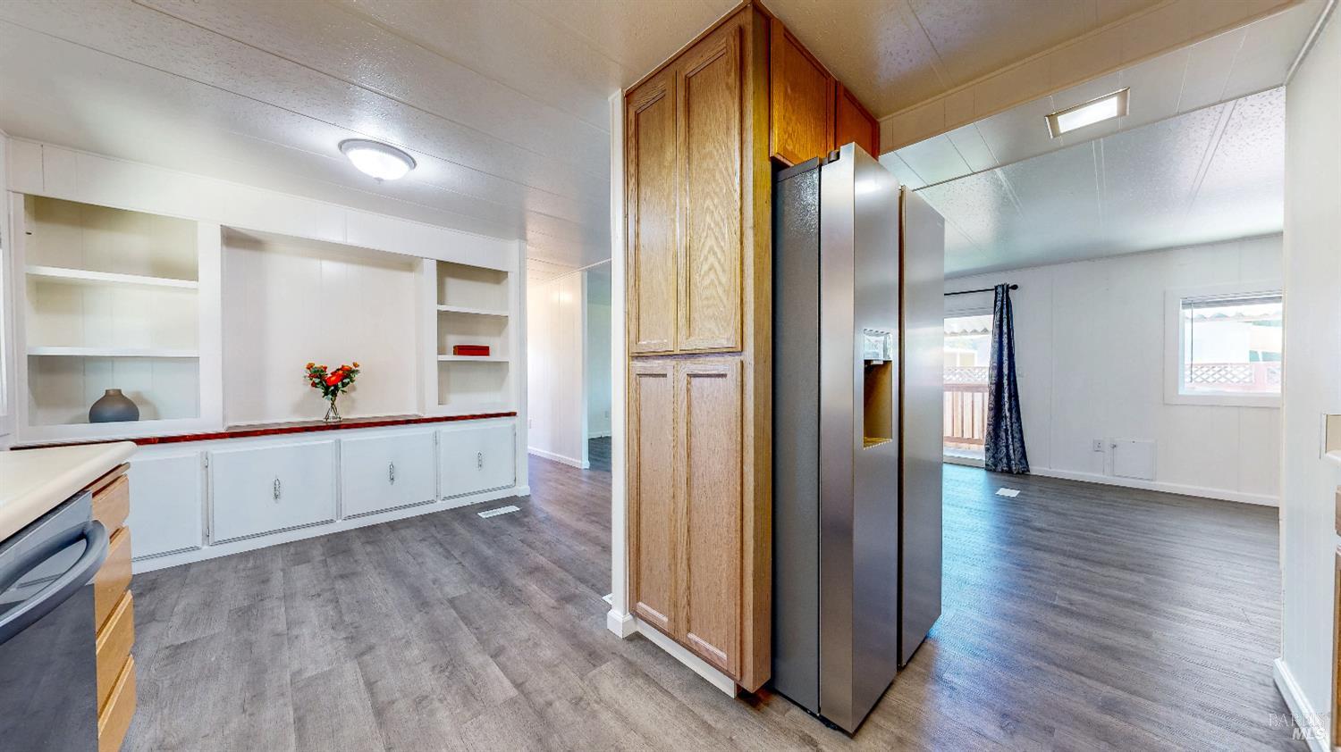 Detail Gallery Image 8 of 50 For 121 Pamplona Ct, Rohnert Park,  CA 94928 - 3 Beds | 2 Baths