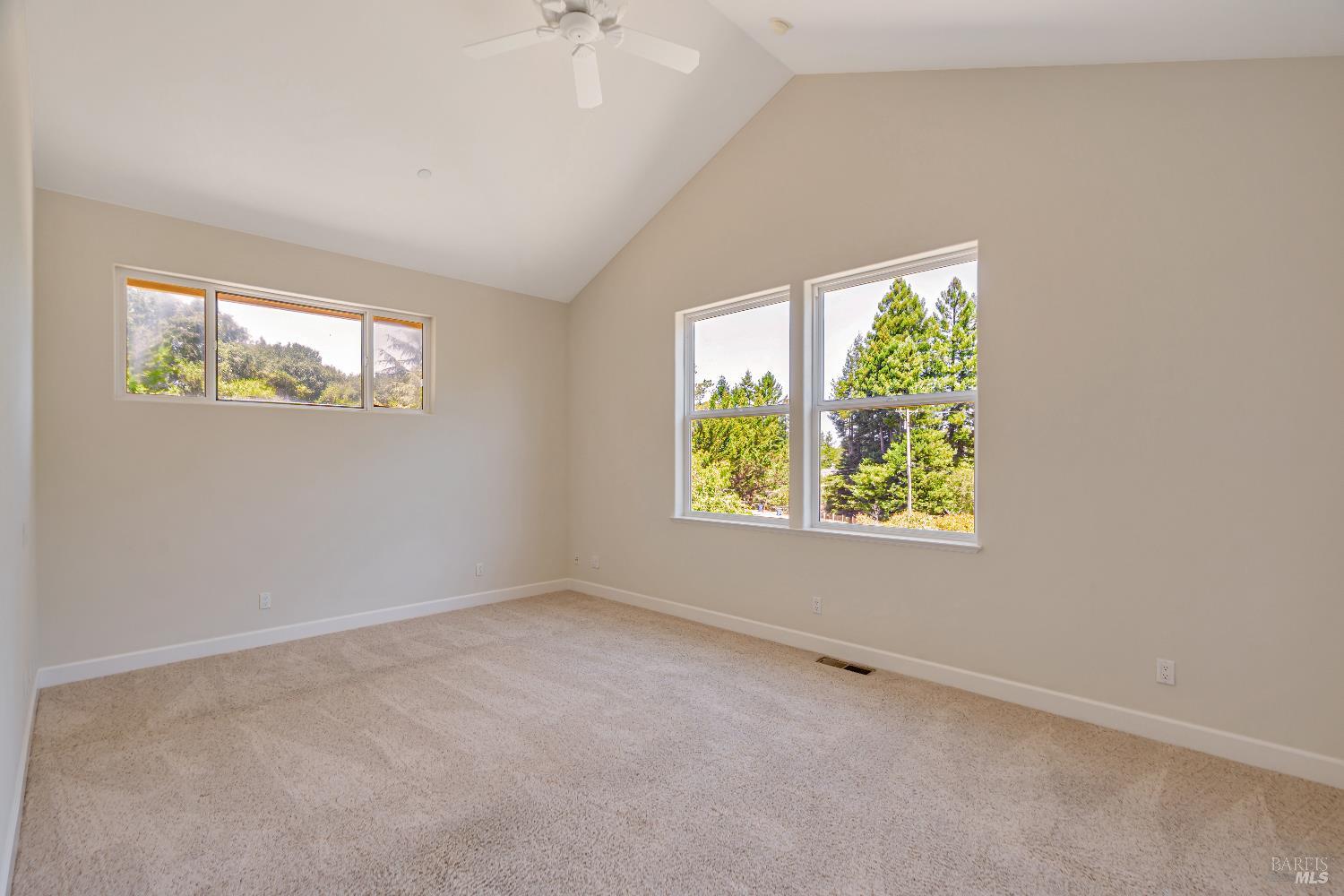 Detail Gallery Image 21 of 56 For 7842 Joyce Dr, Sebastopol,  CA 95472 - 4 Beds | 2/1 Baths
