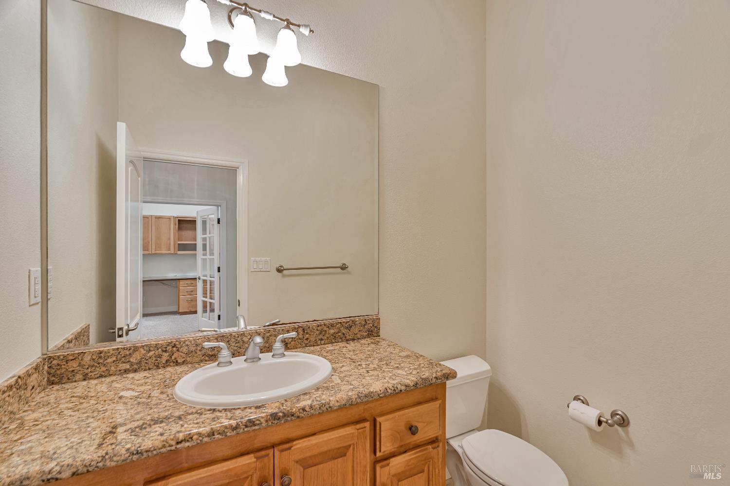 Detail Gallery Image 33 of 56 For 7842 Joyce Dr, Sebastopol,  CA 95472 - 4 Beds | 2/1 Baths
