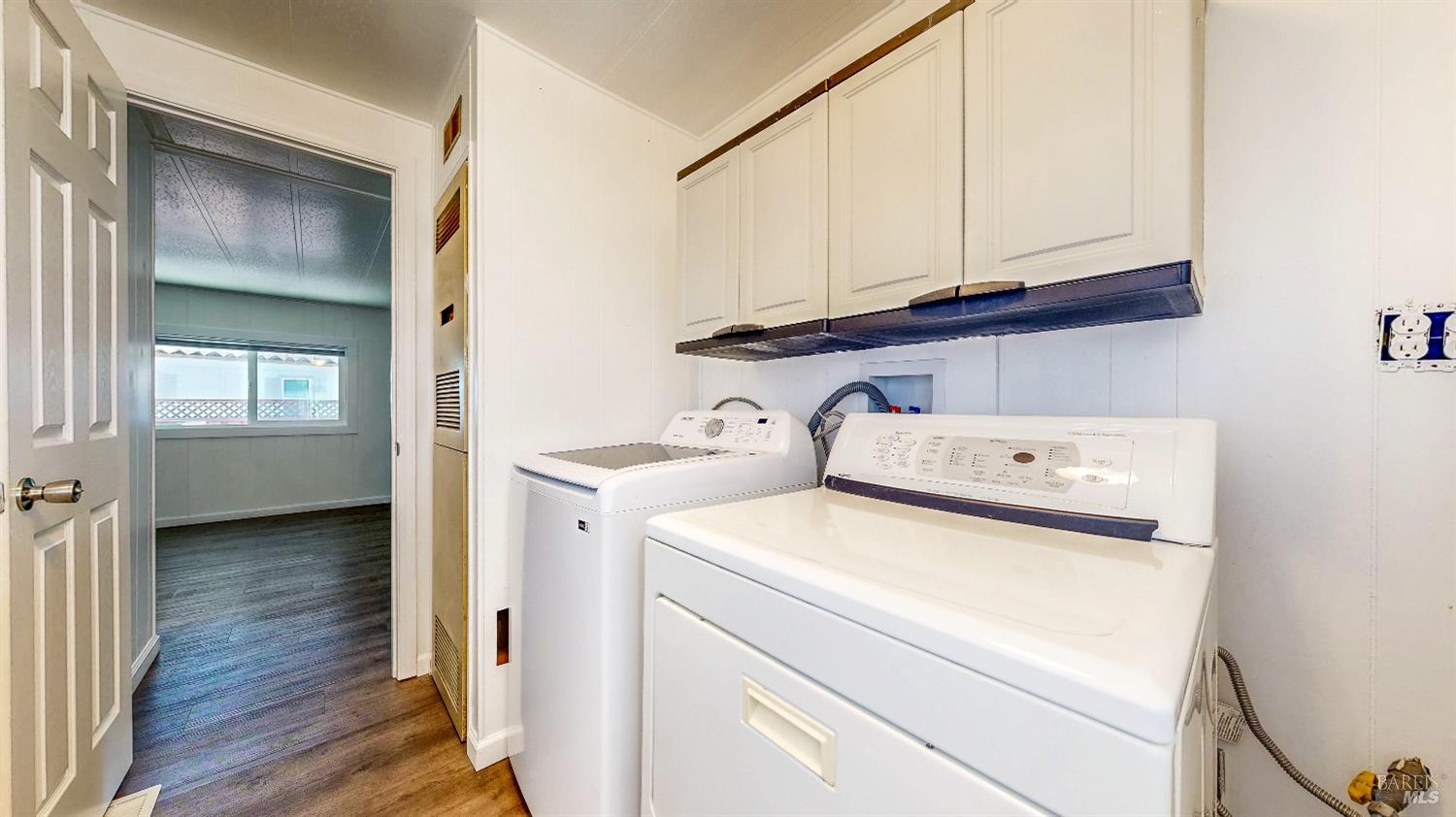 Detail Gallery Image 32 of 50 For 121 Pamplona Ct, Rohnert Park,  CA 94928 - 3 Beds | 2 Baths