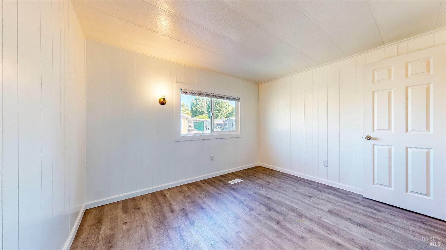 Detail Gallery Image 18 of 50 For 121 Pamplona Ct, Rohnert Park,  CA 94928 - 3 Beds | 2 Baths