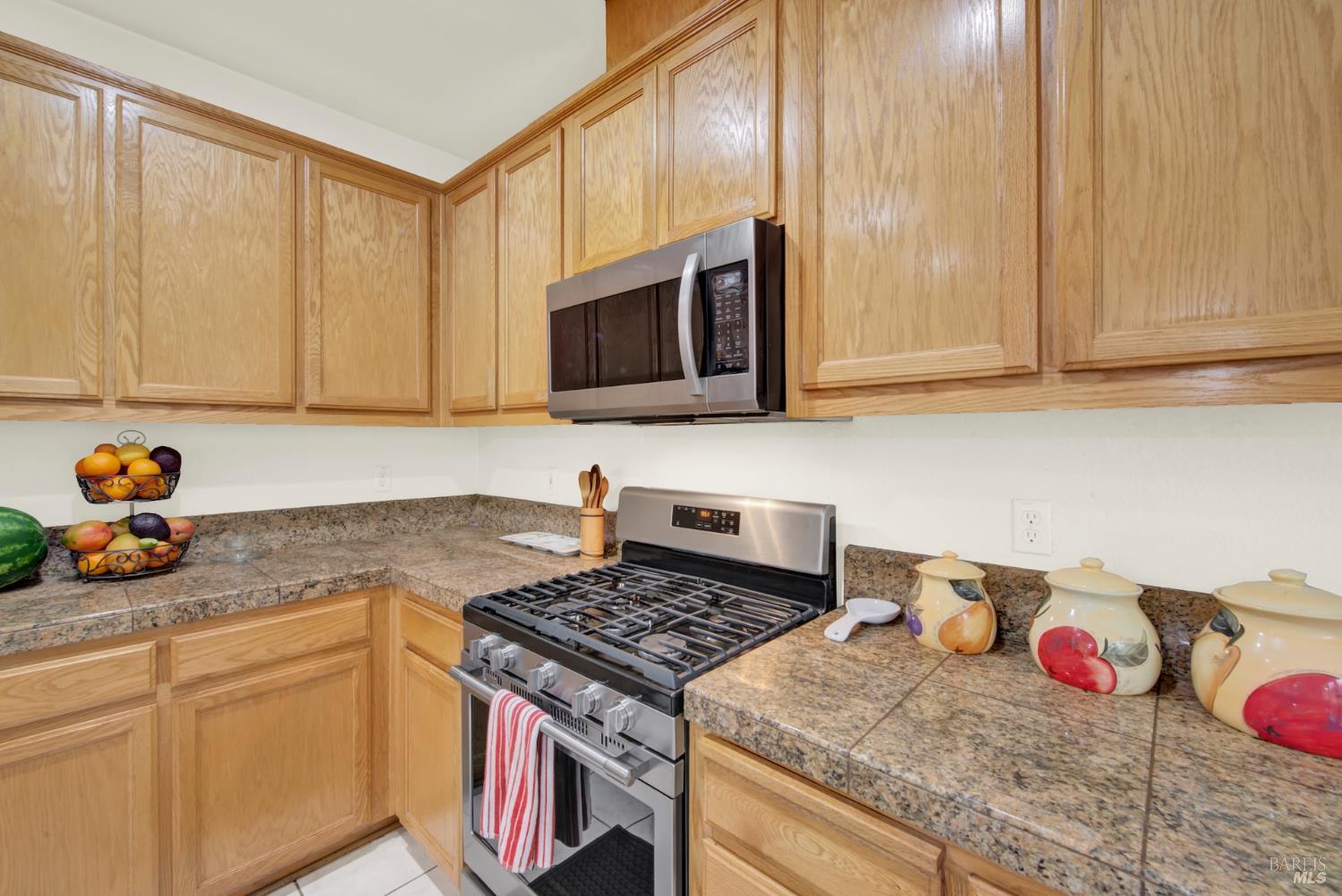 Detail Gallery Image 26 of 62 For 859 Liberty Dr, Napa,  CA 94559 - 4 Beds | 3 Baths