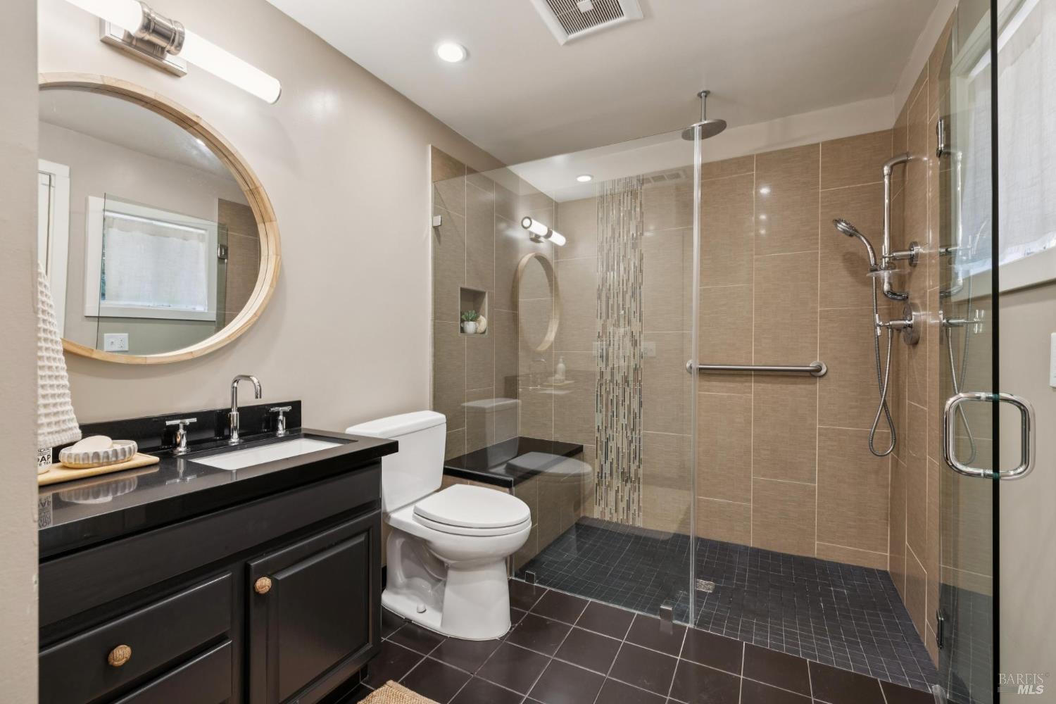 Detail Gallery Image 33 of 53 For 97 Florence Ave, San Anselmo,  CA 94960 - 2 Beds | 1/1 Baths