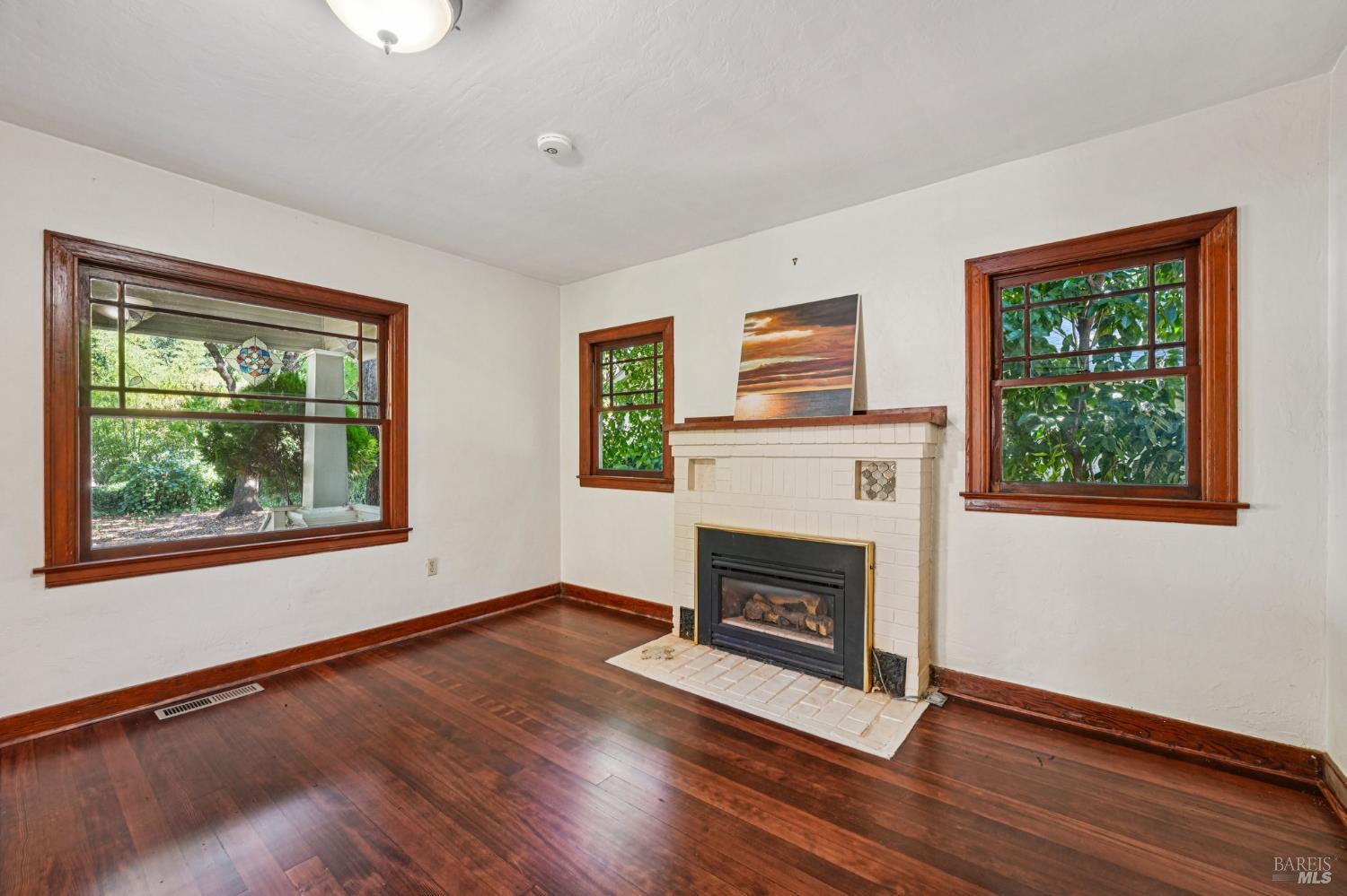 Detail Gallery Image 6 of 73 For 514 Sanitarium Rd, Saint Helena,  CA 94574 - 3 Beds | 3 Baths