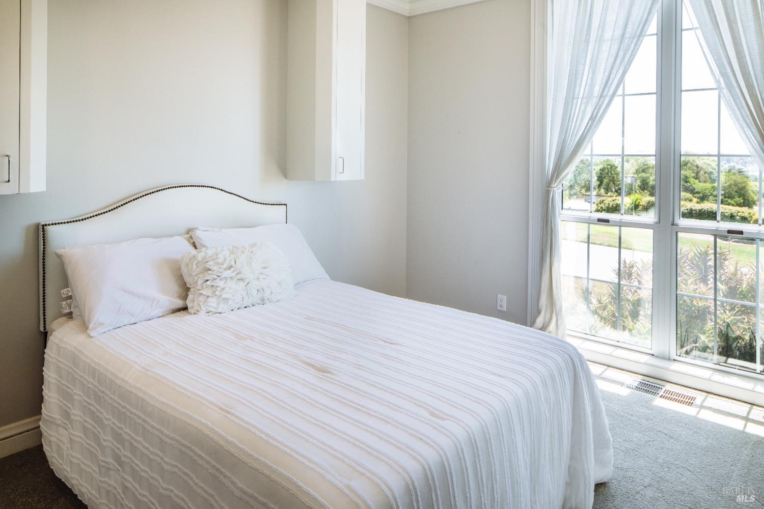 Detail Gallery Image 38 of 75 For 365 Ely Rd, Petaluma,  CA 94954 - 4 Beds | 5 Baths