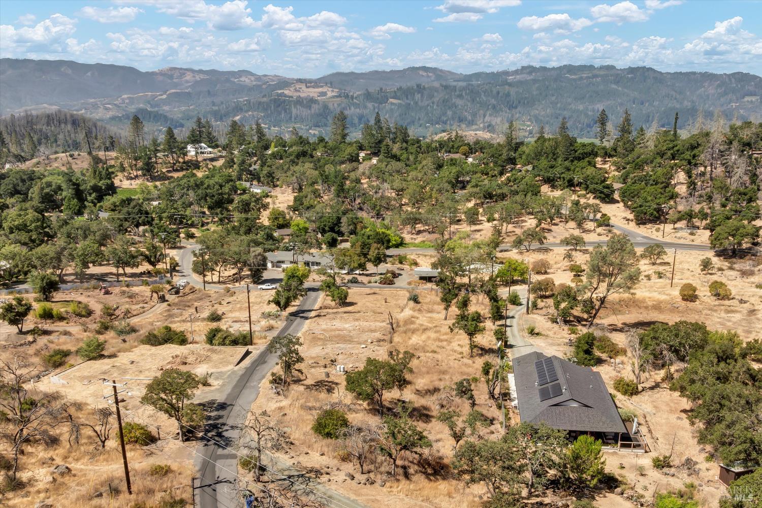 Detail Gallery Image 6 of 10 For 110 Pine Pl, Saint Helena,  CA 94574 - – Beds | – Baths