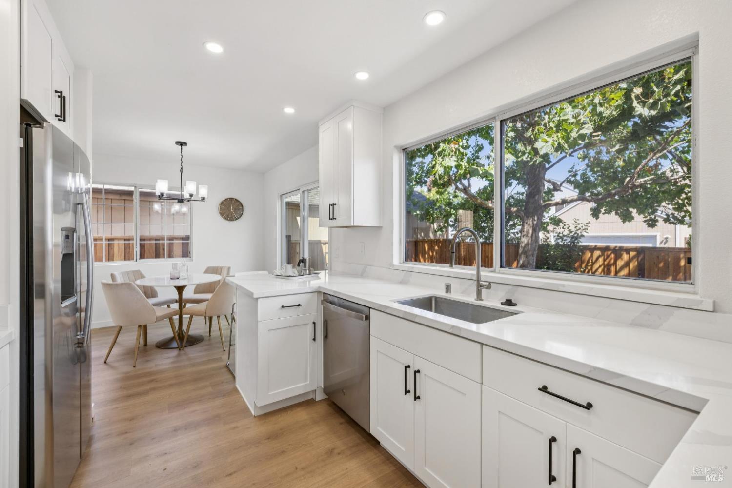 Detail Gallery Image 12 of 47 For 542 Horizon Way, Santa Rosa,  CA 95407 - – Beds | – Baths