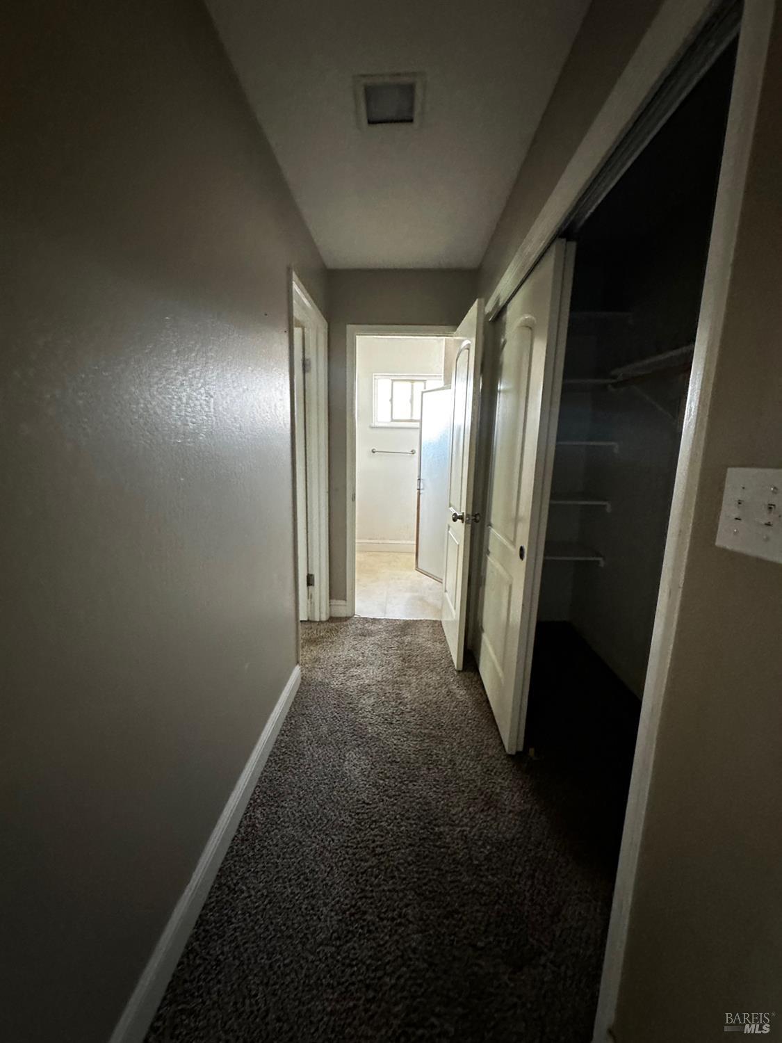 Detail Gallery Image 18 of 29 For 2015 Tennessee St, Vallejo,  CA 94590 - 4 Beds | 2 Baths
