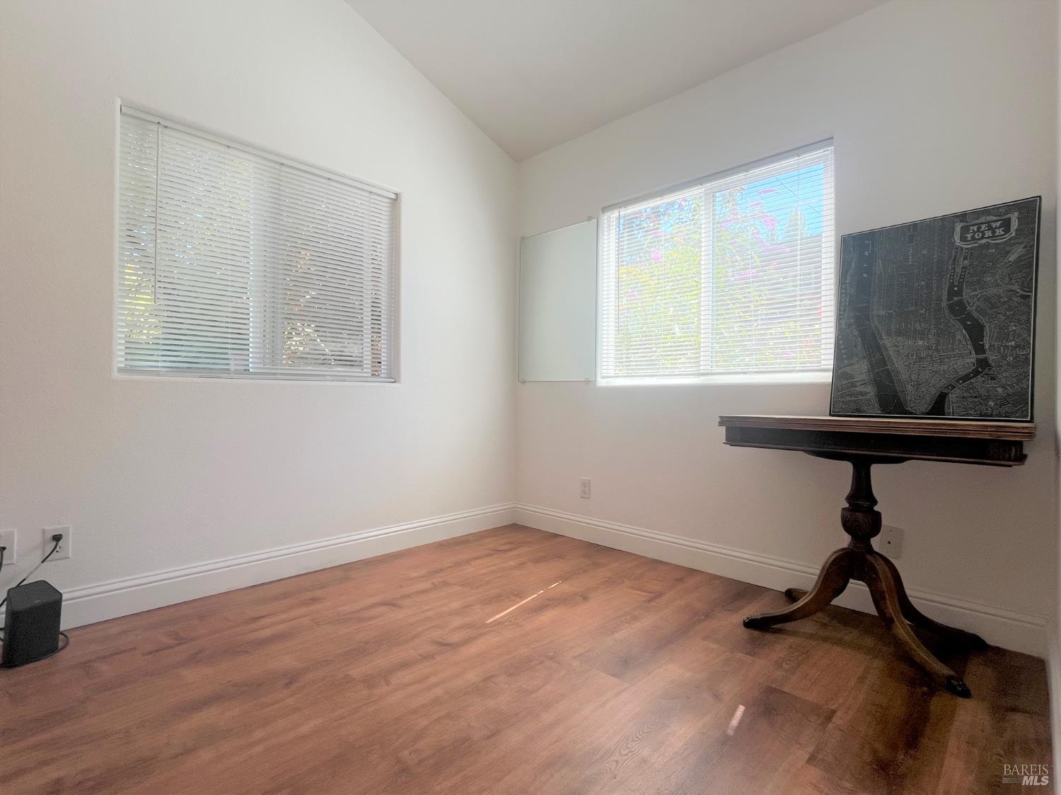 Detail Gallery Image 10 of 17 For 22900 Sylvan Way 6, Monte Rio,  CA 95462 - 1 Beds | 1 Baths